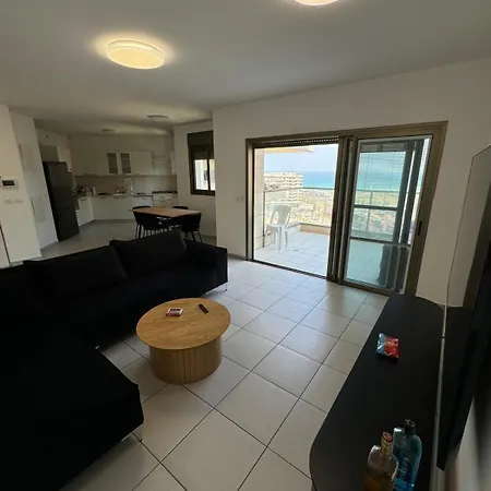 Beach View Rishon Leziyyon Exterior photo